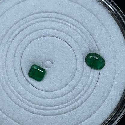 0.96cts - Chitral Emerald - Unheated, Untreated - 2 pcs