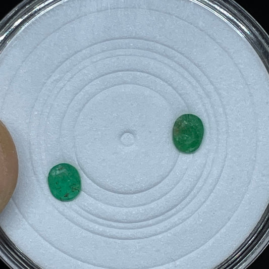 1.10cts - Chitral Emerald - Unheated, Untreated - 2 pcs